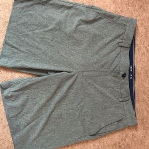 Men’s Izod Athletic Shorts